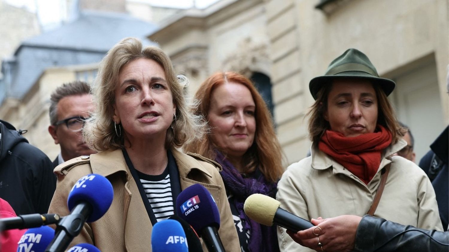 Les syndicats appellent à ne pas toucher au "symbole" du 1er-Mai, avant un débat à l'Assemblée nationale