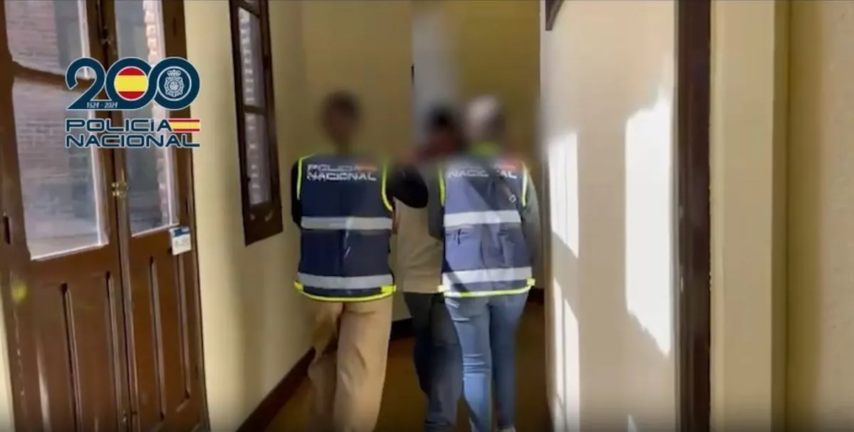 La Policía detiene a un estafador de jóvenes futbolistas sudamericanos a los que prometía jugar en equipos de élite de España