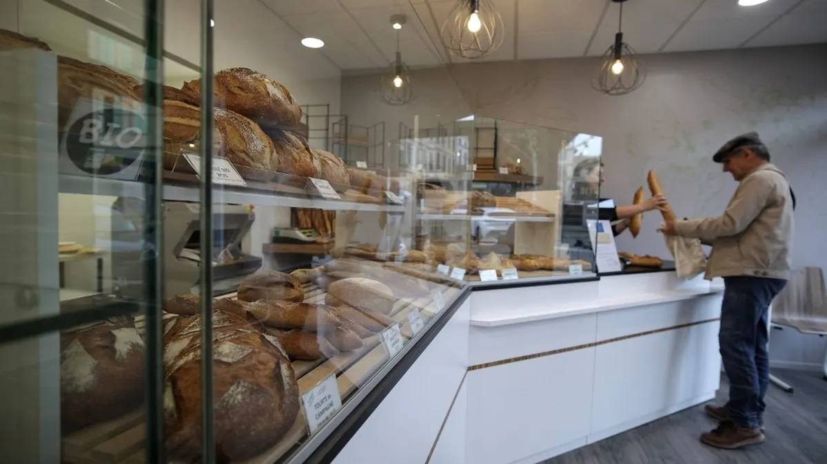 Les "boulangers et les fleuristes n'ont-ils pas le droit d'ouvrir" leur boutique le 1er-Mai, jour de la fête du travail ?