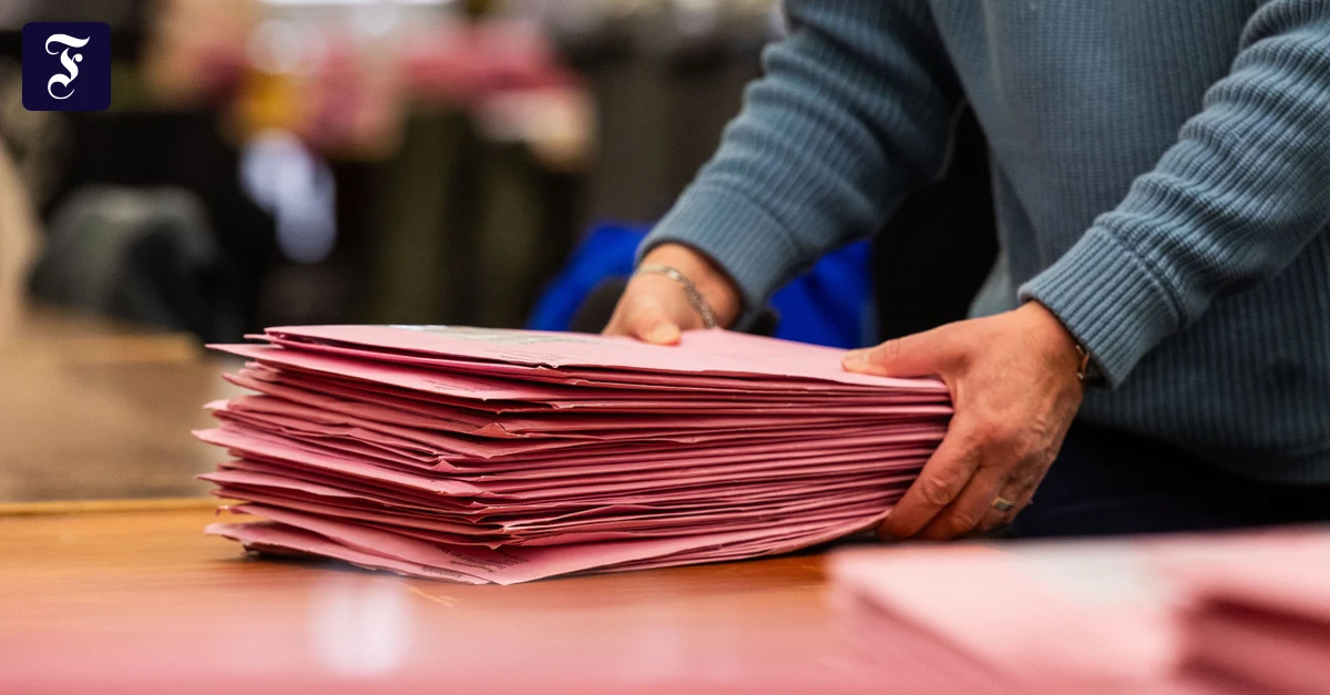 Kommunalwahl in Hessen: Anzeigen wegen Verdachts auf Wahlbetrug
