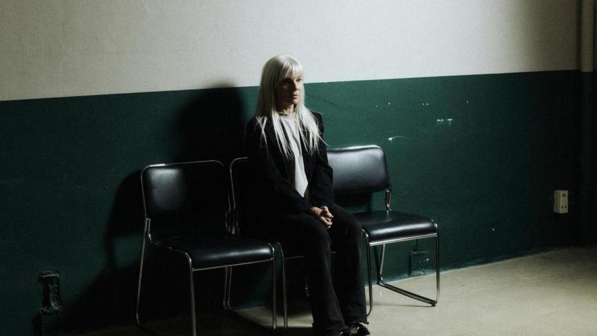 
                                                                Guadalupe Sáez narra el terror de perder a un niño en 'Tinc un bosc al cervell', en la Beckett
                                                            