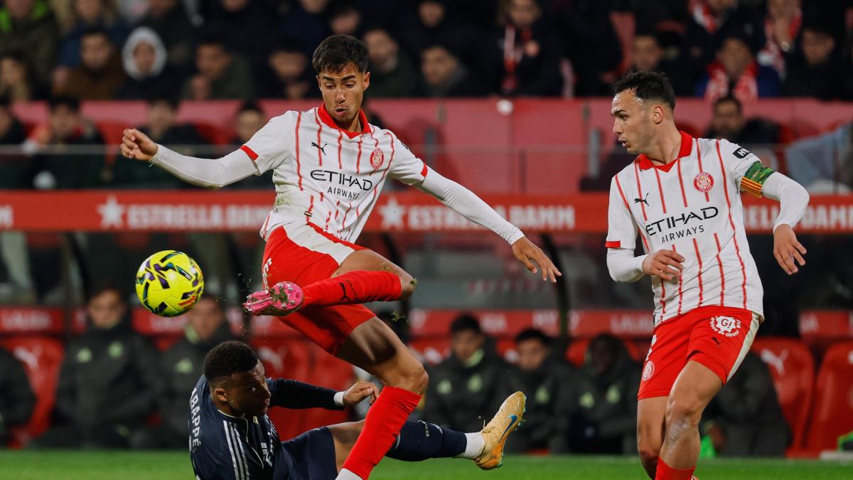 
                                                                                                         Un Girona crecido quiere seguir sumando ante los grandes: “Sé que Míchel no renuncia a clasificarse para Europa”
                                                                                                     