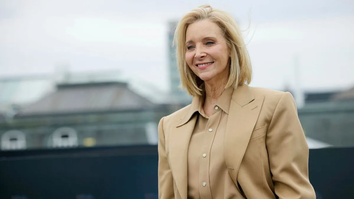 Lisa Kudrow: »Friends«-Star musste zehn Tage nach der Entbindung wieder zur Arbeit