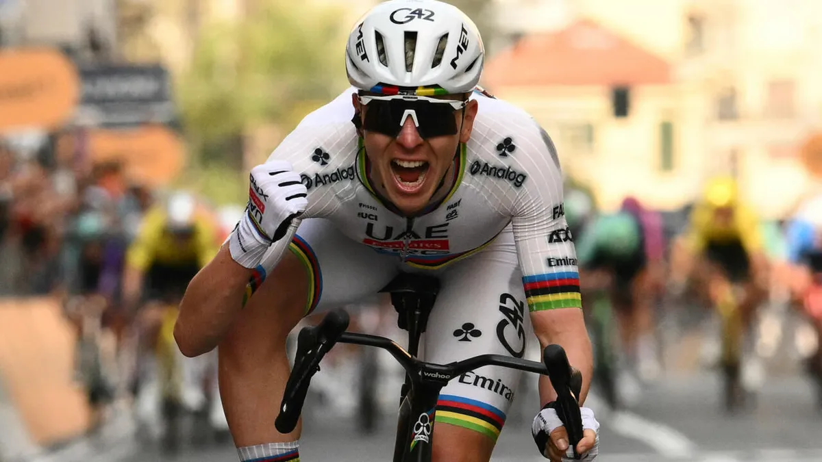 Avec Paris-Roubaix, la chasse aux Monuments continue pour Tadej Pogacar