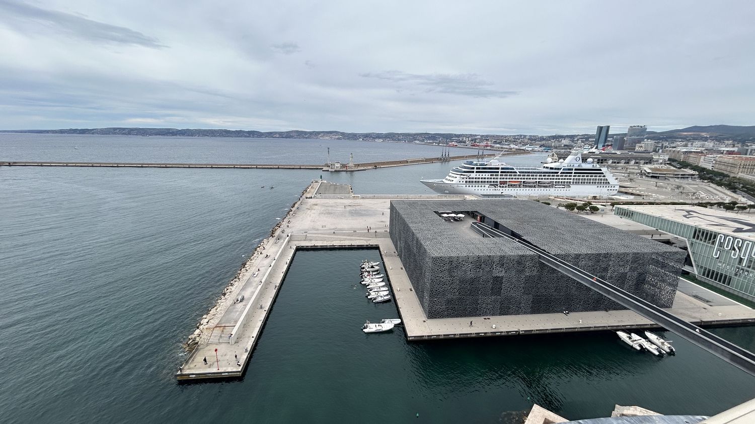 Accusé de harcèlement moral et sexuel, le président du Mucem, à Marseille, conteste les faits