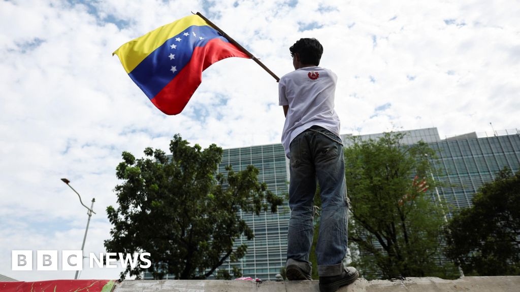 'Fear in the streets': Venezuelans uncertain about what might happen next