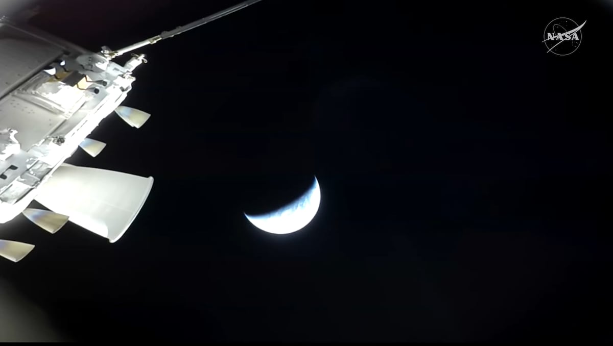 Última hora del regreso de Artemis 2, en directo | Los cuatro astronautas vuelven tras su misión de nueve días para rodear la Luna