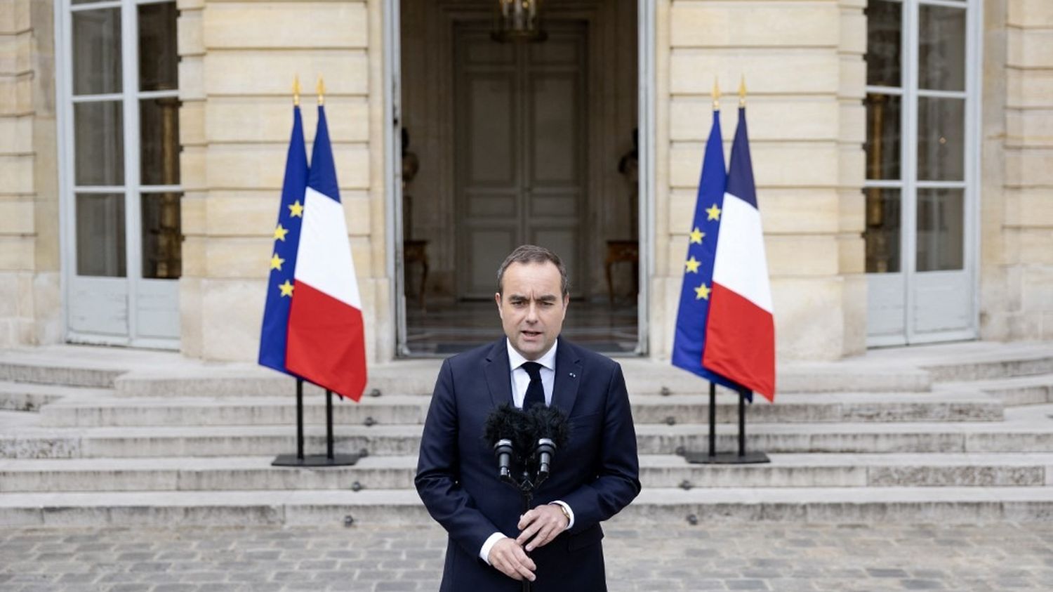 "On va électrifier la France pour la rendre plus indépendante" : ce qu'il faut retenir des annonces du Premier ministre pour faire face à la crise de l'énergie