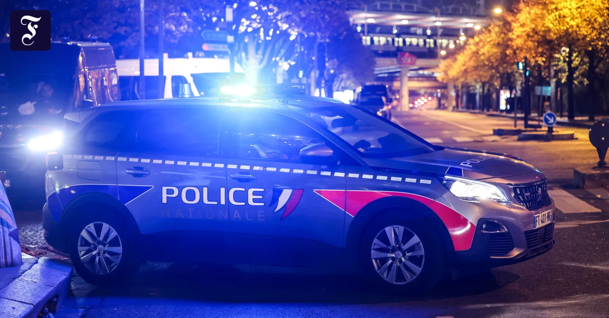Ermittlungen in Frankreich: Vater soll Sohn monatelang im Lieferwagen eingesperrt haben