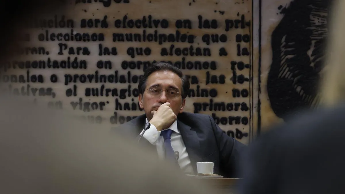Albares garantiza que el catalán será oficial en la UE: “Los Estados no lo van a vetar”