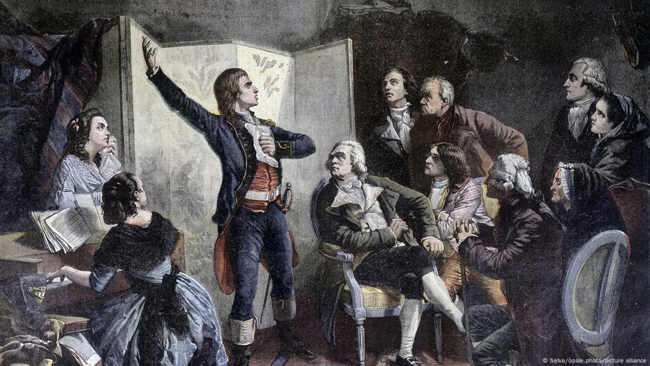 How are 'La Cucaracha' and 'Yankee Doodle' revolution songs?