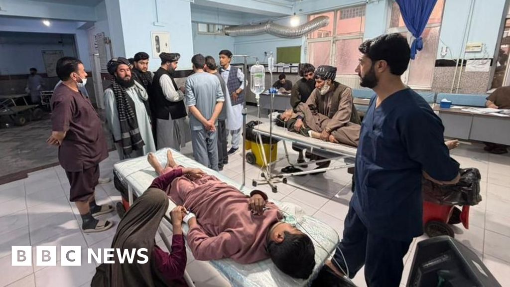 Gunmen kill at least four people at Afghanistan picnic spot
