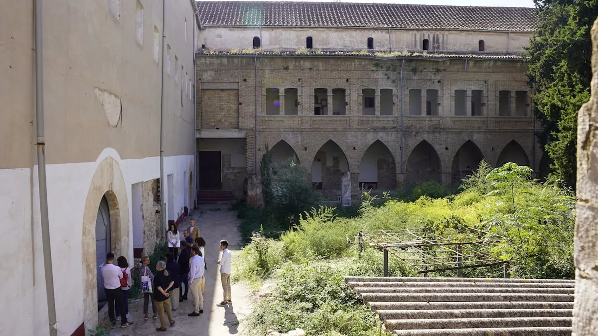 La Generalitat Valenciana retira su apoyo al Centro Raimon en Xàtiva: “El PP está haciendo la batalla cultural”