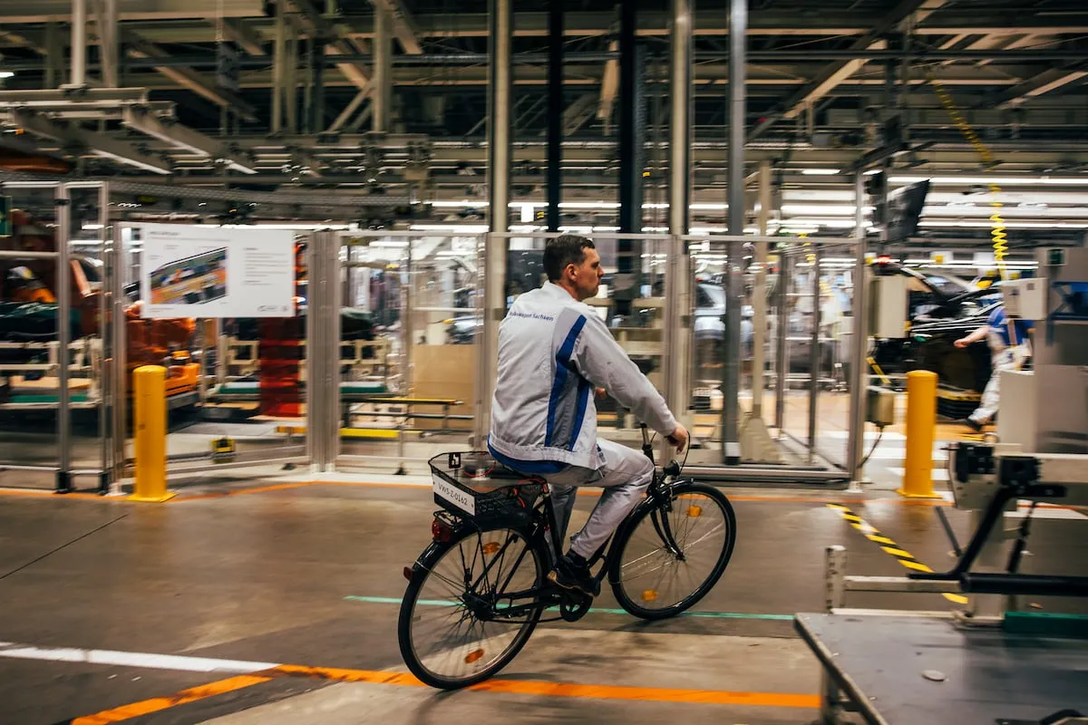 El Gobierno de Merz busca fórmulas para que los alemanes trabajen más