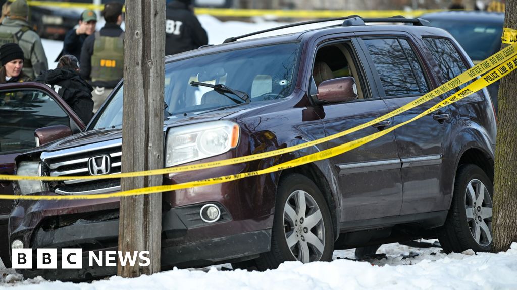 Watch: Police chief describes how Minneapolis shooting unfolded