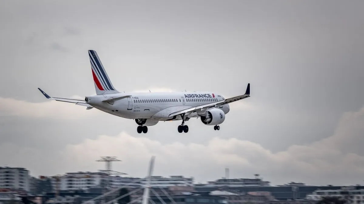 Air France et d'autres compagnies aériennes répercutent la hausse du kérosène sur le prix des billets