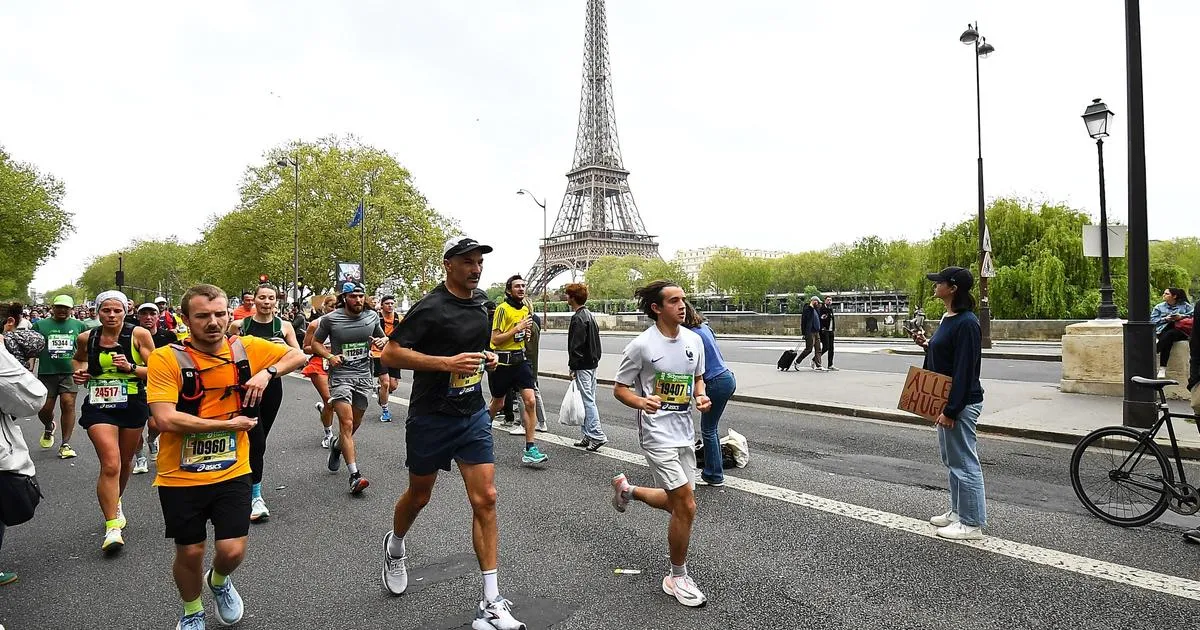 Marathon de Paris 2026 : 60.000 participants, un plateau très relevé, de plus en plus de femmes… L’année de tous les records