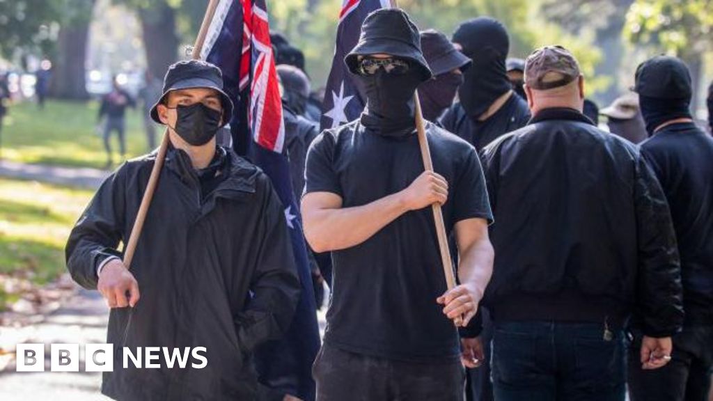 Australia to deport British man over alleged neo-Nazi links