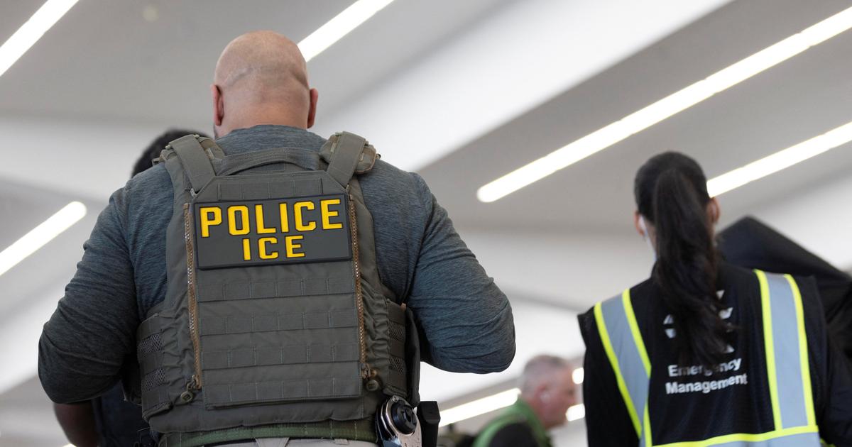 Elle avait épousé son amour de jeunesse l’an dernier : une Française de 86 ans arrêtée par la police de l’immigration et incarcérée aux États-Unis