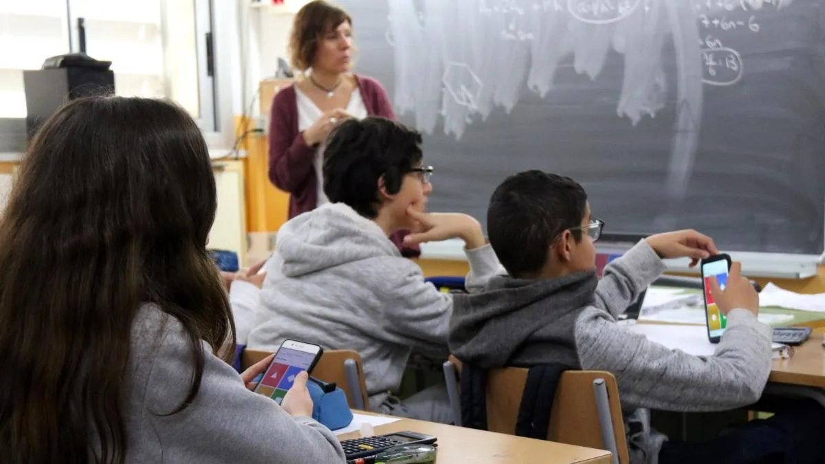 Galicia permitirá el uso de la IA en la educación para detectar dificultades de aprendizaje