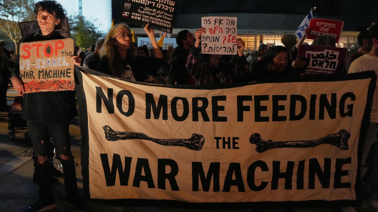 Guerre au Moyen-Orient: en Israël, des milliers de manifestants dénoncent une «guerre éternelle»