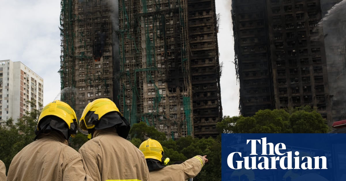 Rescue efforts end at Hong Kong tower block fire as death toll reaches 128