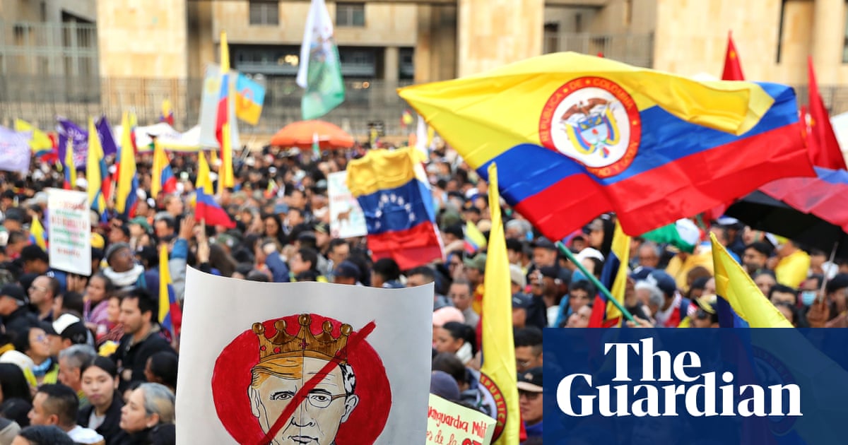 ‘Out with the Yanks!’: Thousands protest in Colombia as anger builds over Trump’s intervention in Venezuela
