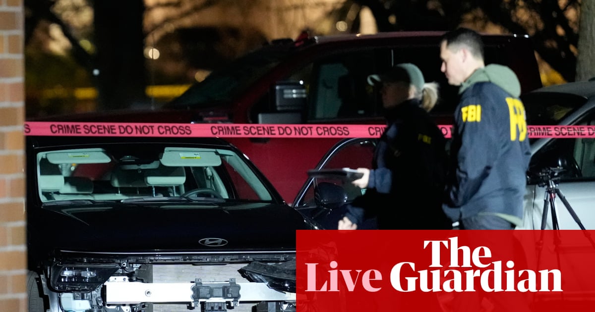 Minneapolis shooting latest: demonstrations and vigils across US after Minnesota woman fatally shot by ICE agent