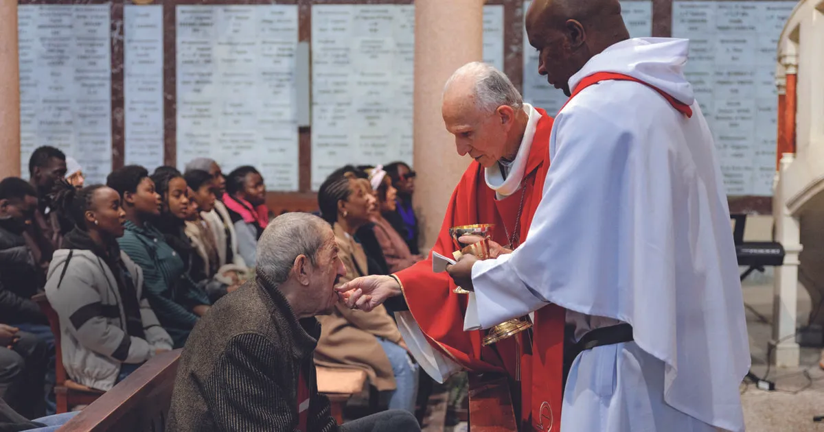 La visite historique du pape Léon en Algérie, au chevet d’une communauté catholique discriminée