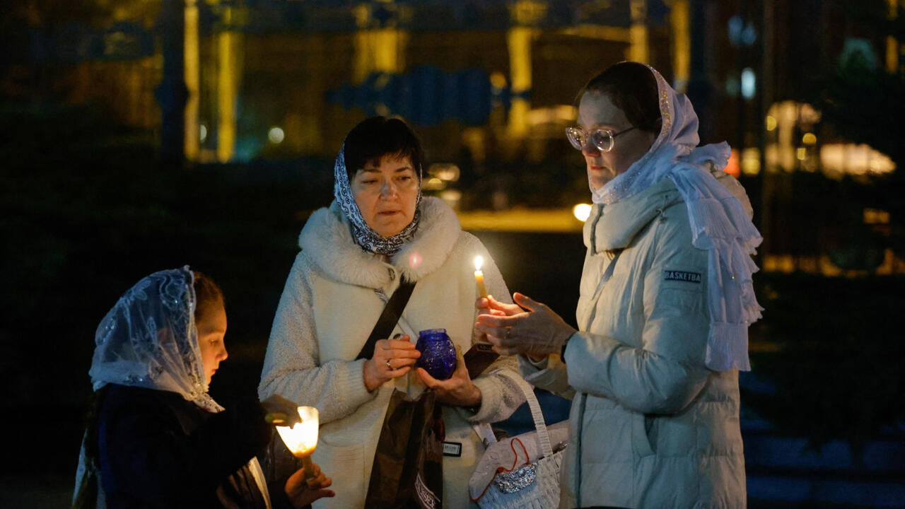 Quelle trêve de la Pâques orthodoxe? Kiev et Moscou s'accusent mutuellement de violations du cessez-le-feu