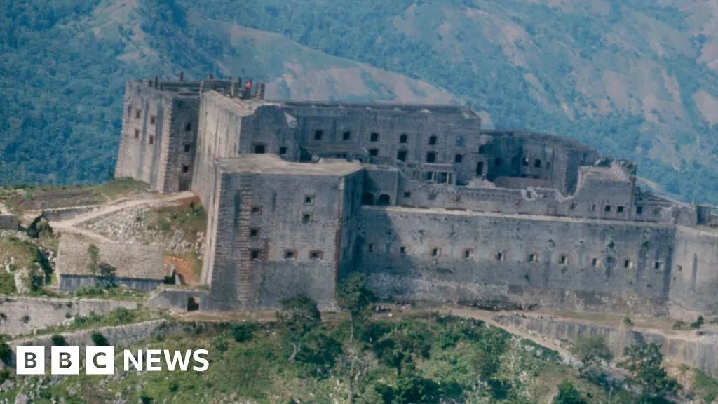 At least 30 feared dead in crush at Haitian tourist site