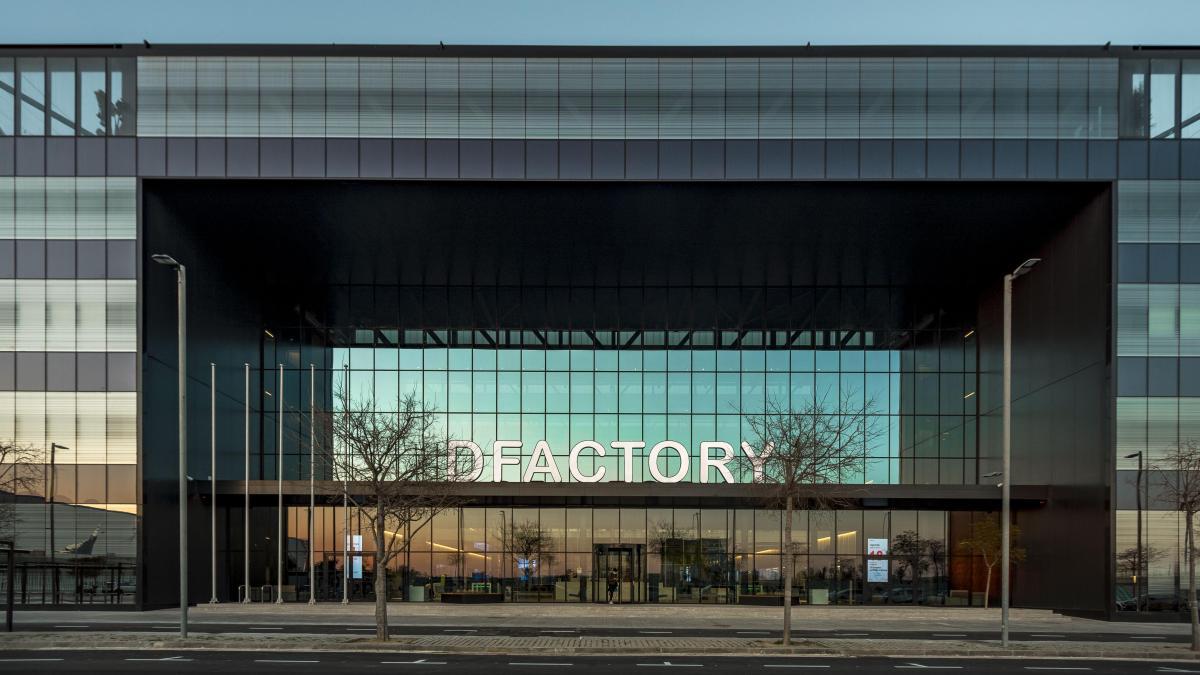 
                                 DFactory Barcelona pone la industria 4.0 al servicio de la salud
                             