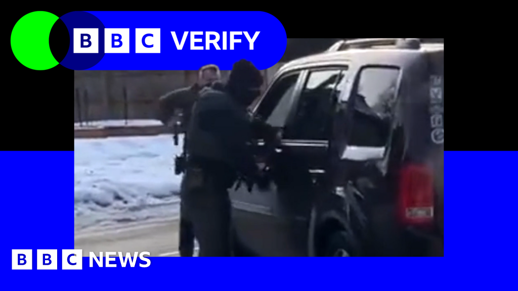 Eyewitness video shows how deadly shooting in Minneapolis unfolded, second by second