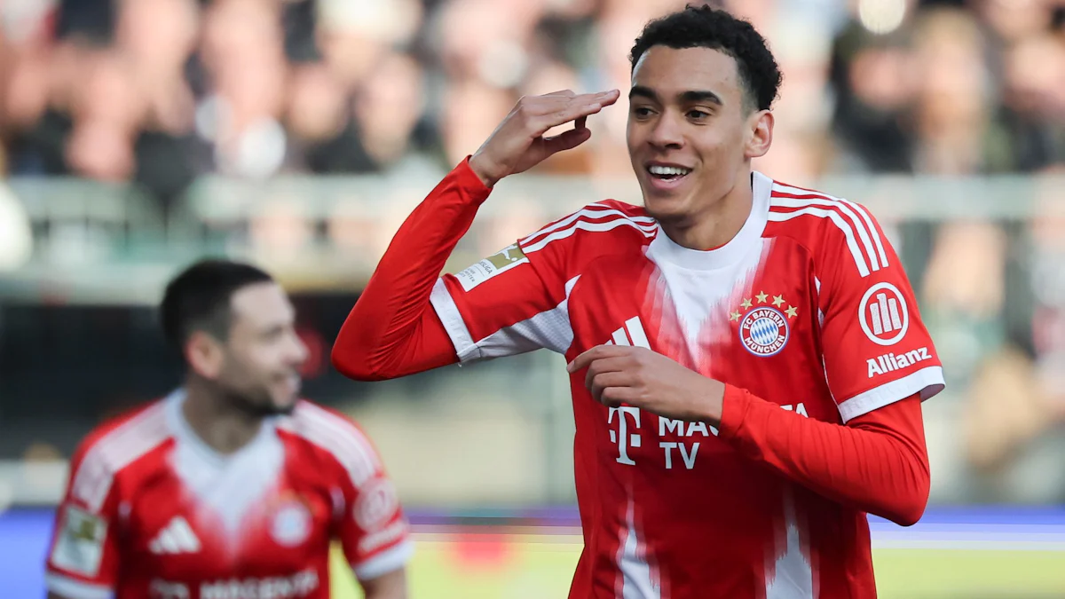 FC Bayern gegen St. Pauli: „Ich bitte, etwas Geduld mit ihm zu haben, aber er kommt schon“