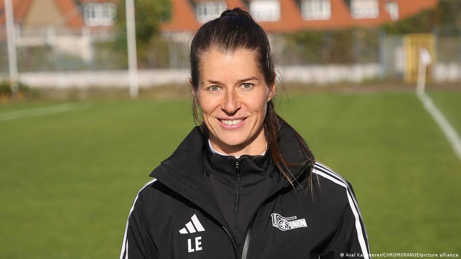 Marie-Louise Eta wird erste Fußball-Bundesliga-Trainerin