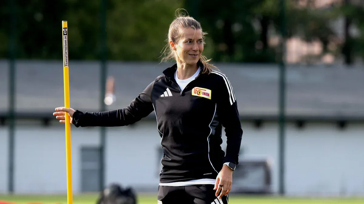 Marie-Louise Eta bei Union Berlin: Die erste Cheftrainerin in einer der großen Ligen der Welt