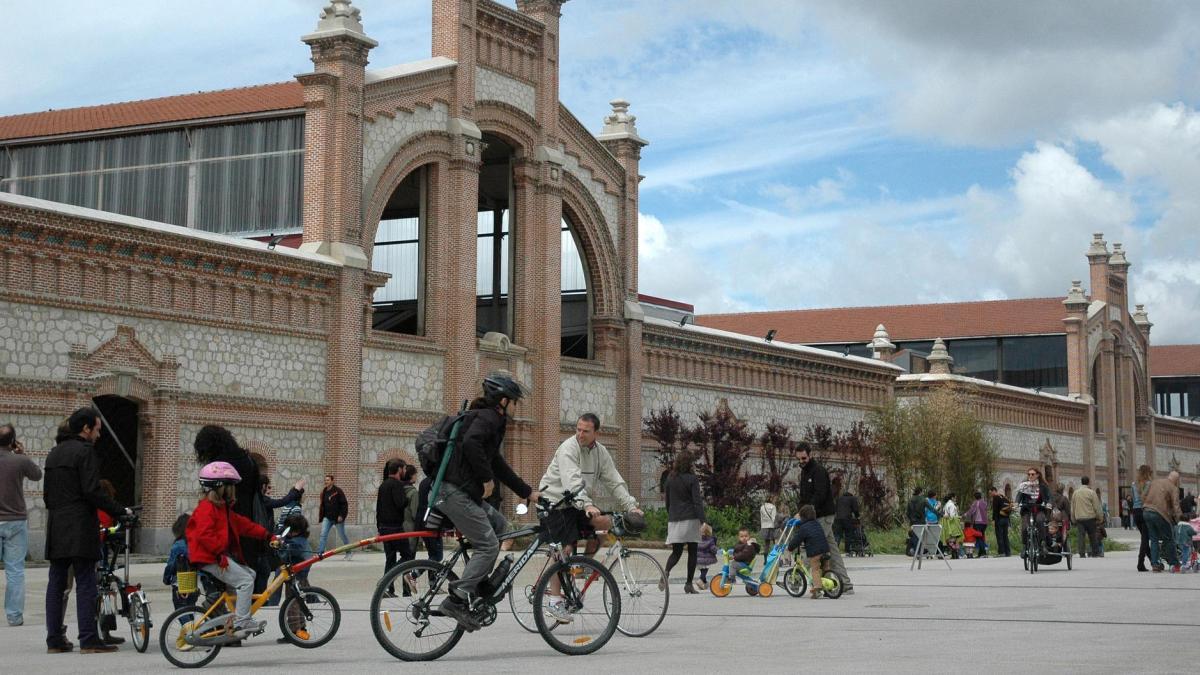 
                                                      Biophest arranca en Matadero Madrid con más de 30 actividades, entre ellas un ciclo de cine
                                                  