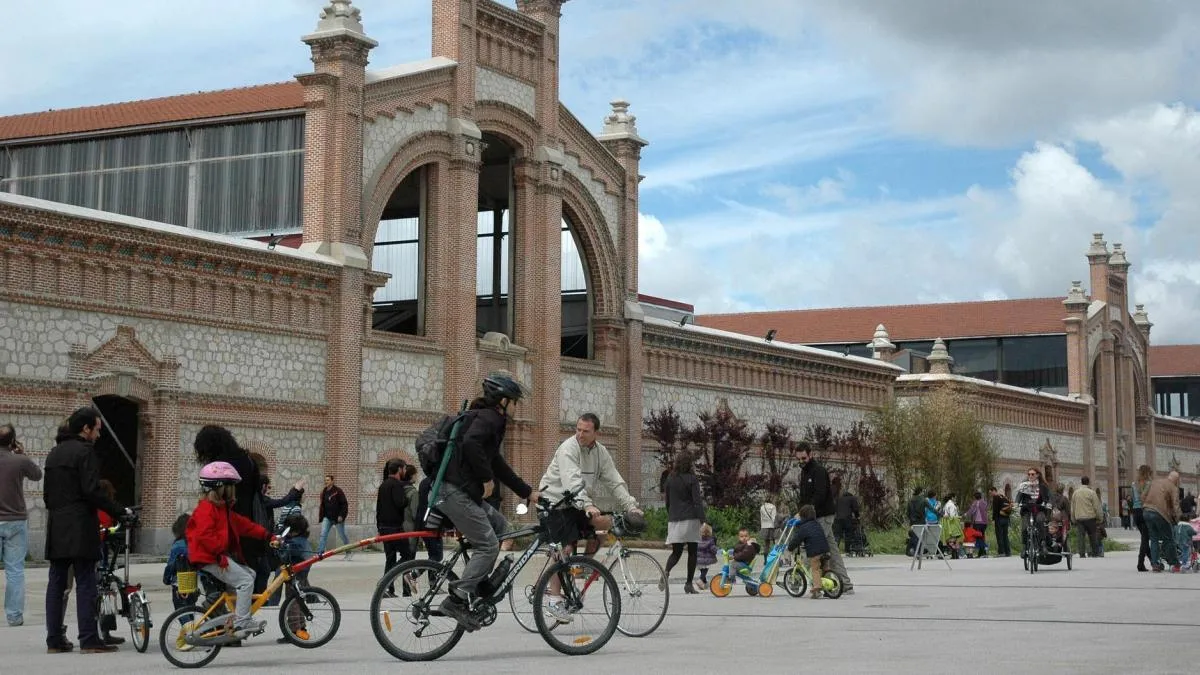 
                                                      Biophest arranca en Matadero Madrid con más de 30 actividades, entre ellas un ciclo de cine
                                                  