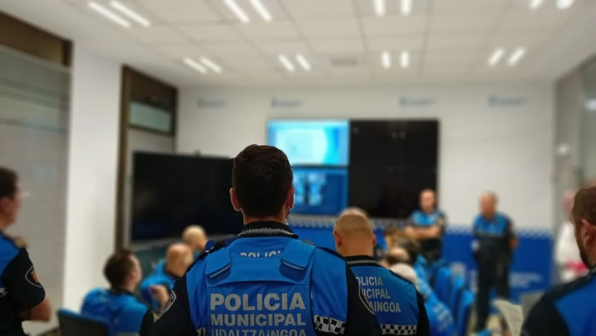 La policía investiga la muerte de una mujer en Pamplona tras precipitarse desde la terraza de un edificio 