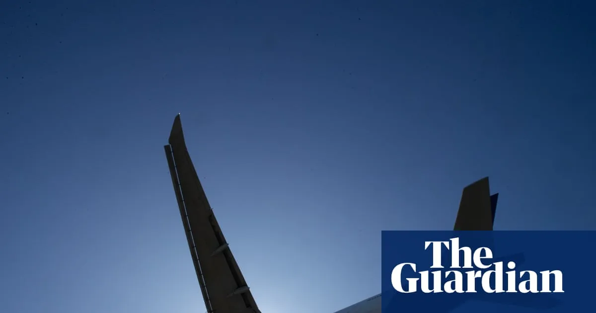 Australia should set immigration targets to achieve a ‘stable temporary population’, report says