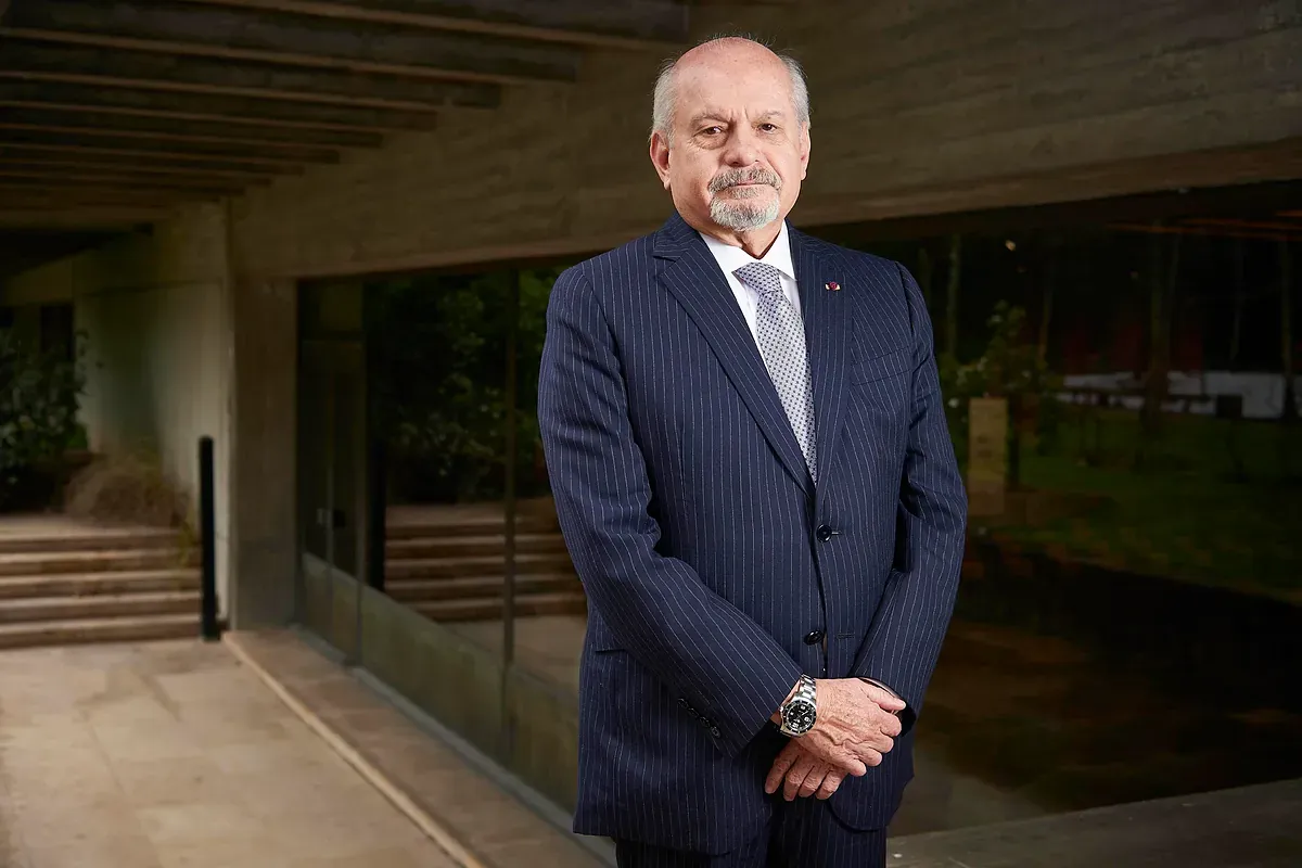Pedro Cateriano, ex primer ministro y candidato a vicepresidente y a senador en Perú: "El drama del país es que existe populismo de derecha e izquierda con tentaciones autoritarias"