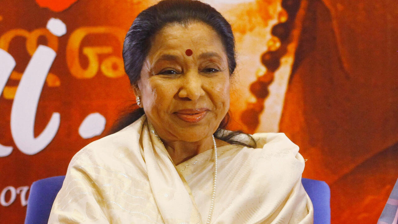 Asha Bhosle, chanteuse légendaire de Bollywood, est morte à 92 ans