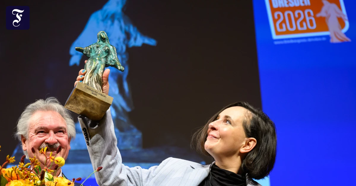 Dresdner Friedenspreis: Polnische Frauenrechtlerin Suchanow ausgezeichnet