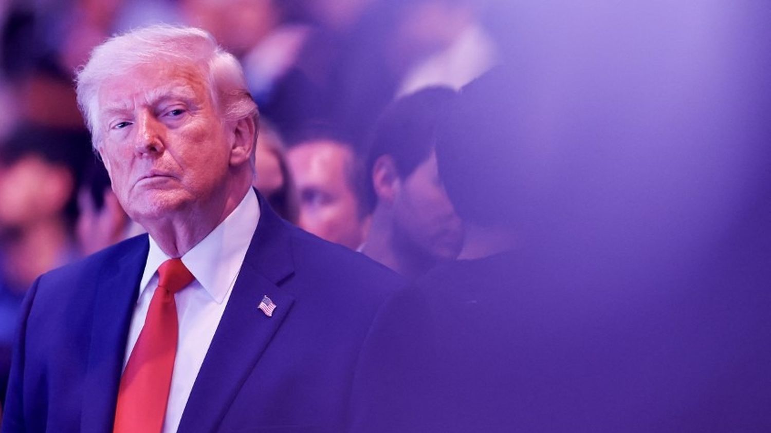 Donald Trump annonce un blocus naval "de tous les navires tentant d'entrer ou de sortir du détroit d'Ormuz" par les Etats-Unis