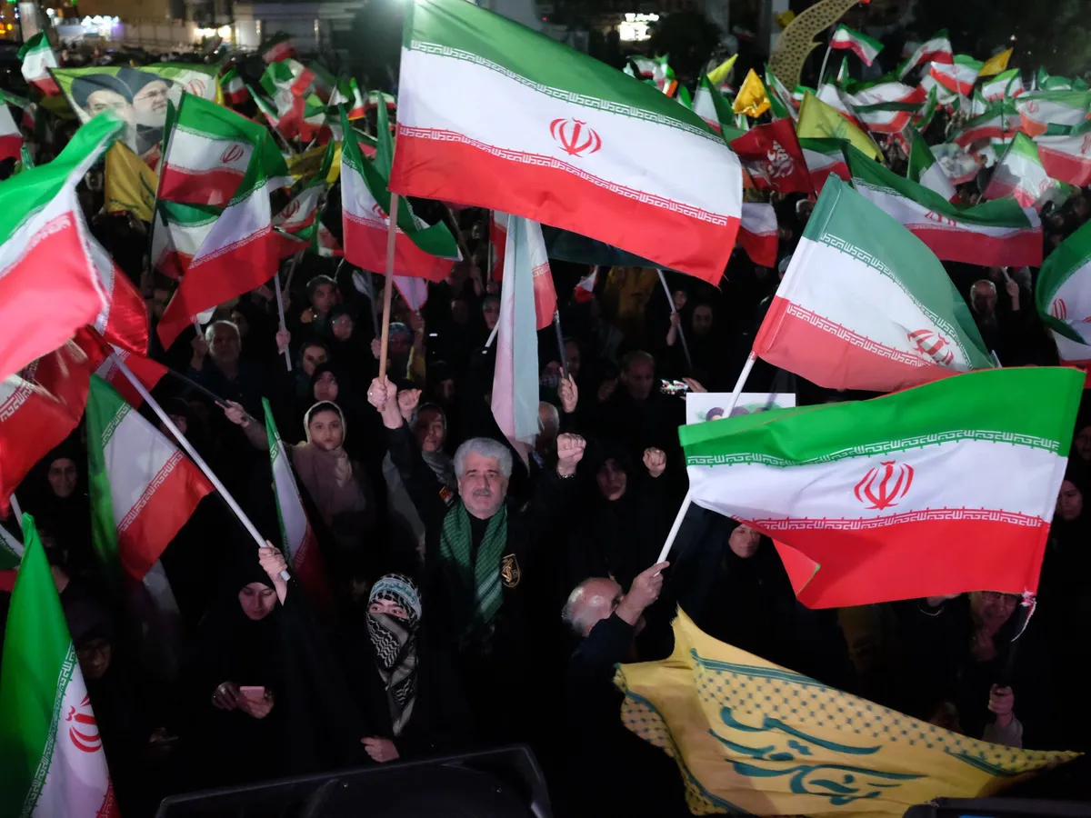 Iranian authorities remain defiant, urge supporters to stay in streets
