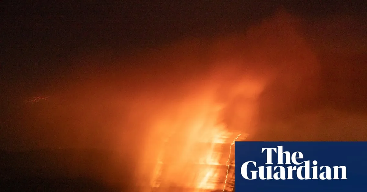 Heatwave engulfs south-eastern states as Victoria faces catastrophic fire conditions not seen since Black Summer