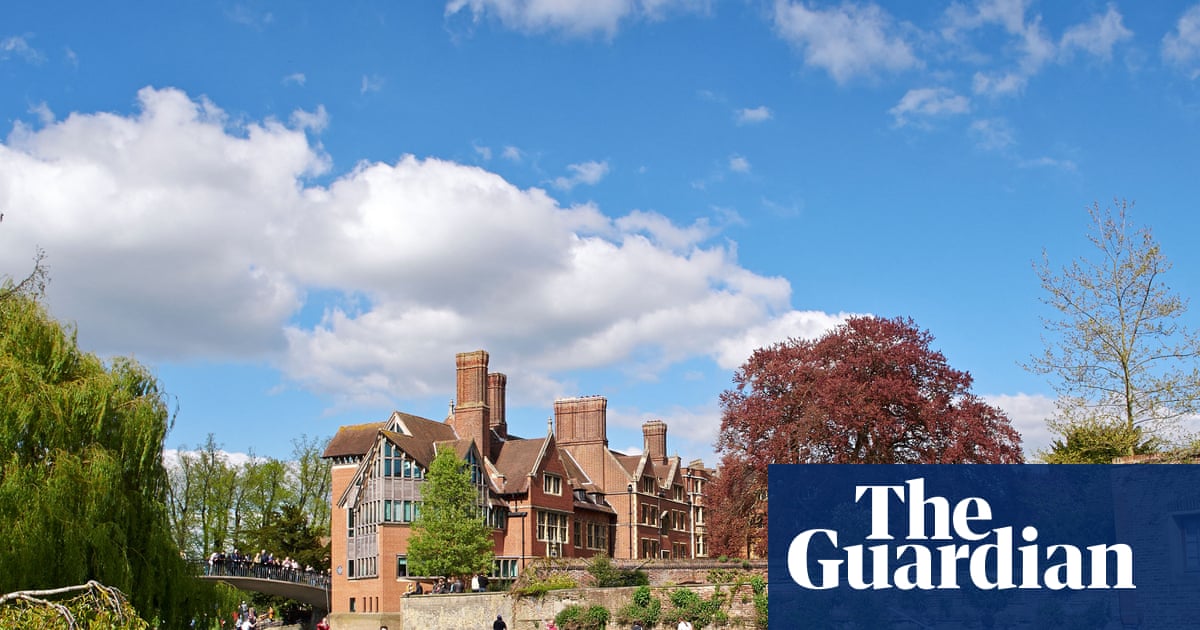 Cambridge college urged to drop ‘immoral’ private school recruitment drive