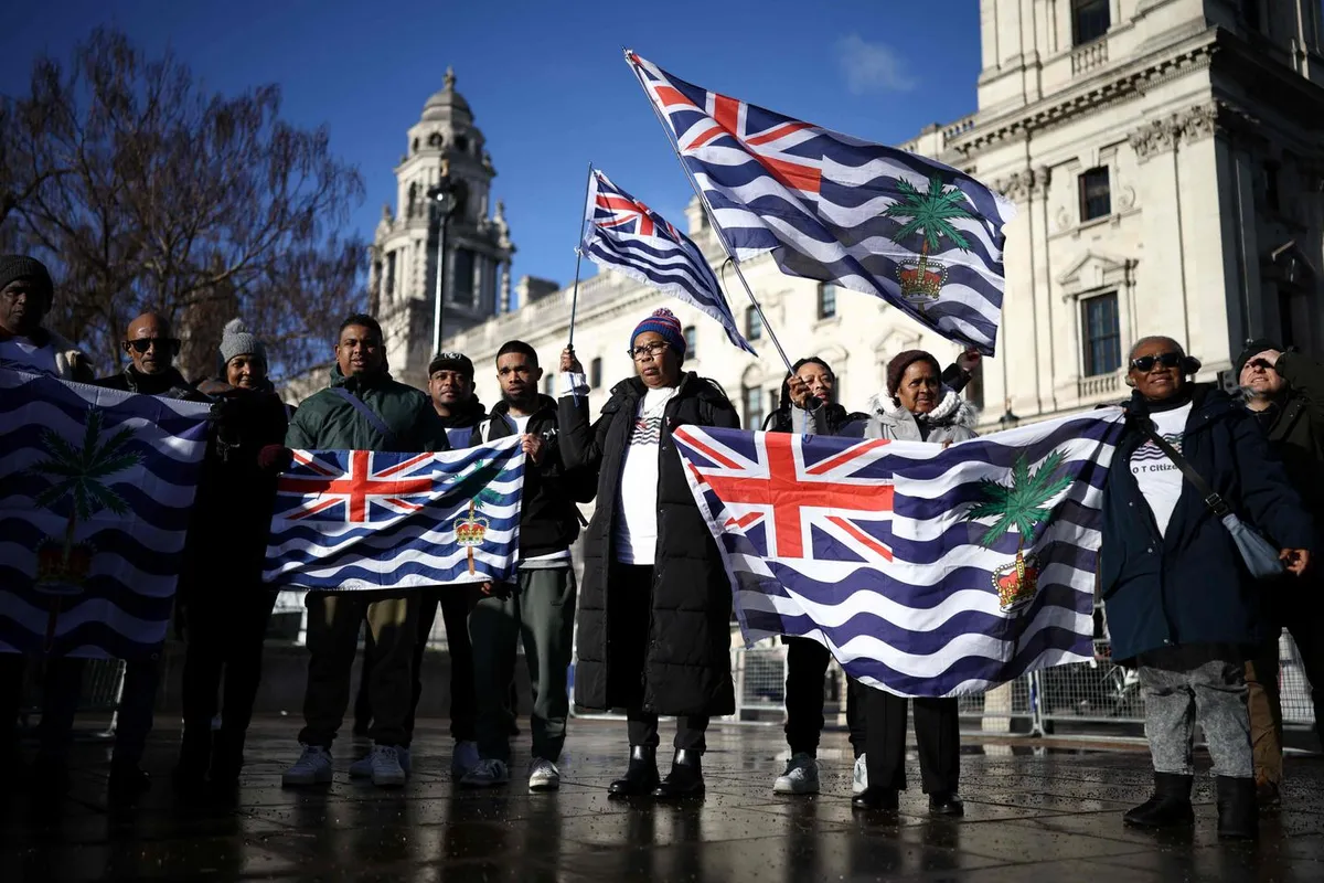 Lâché par Washington, le gouvernement britannique suspend la restitution des Chagos à Maurice