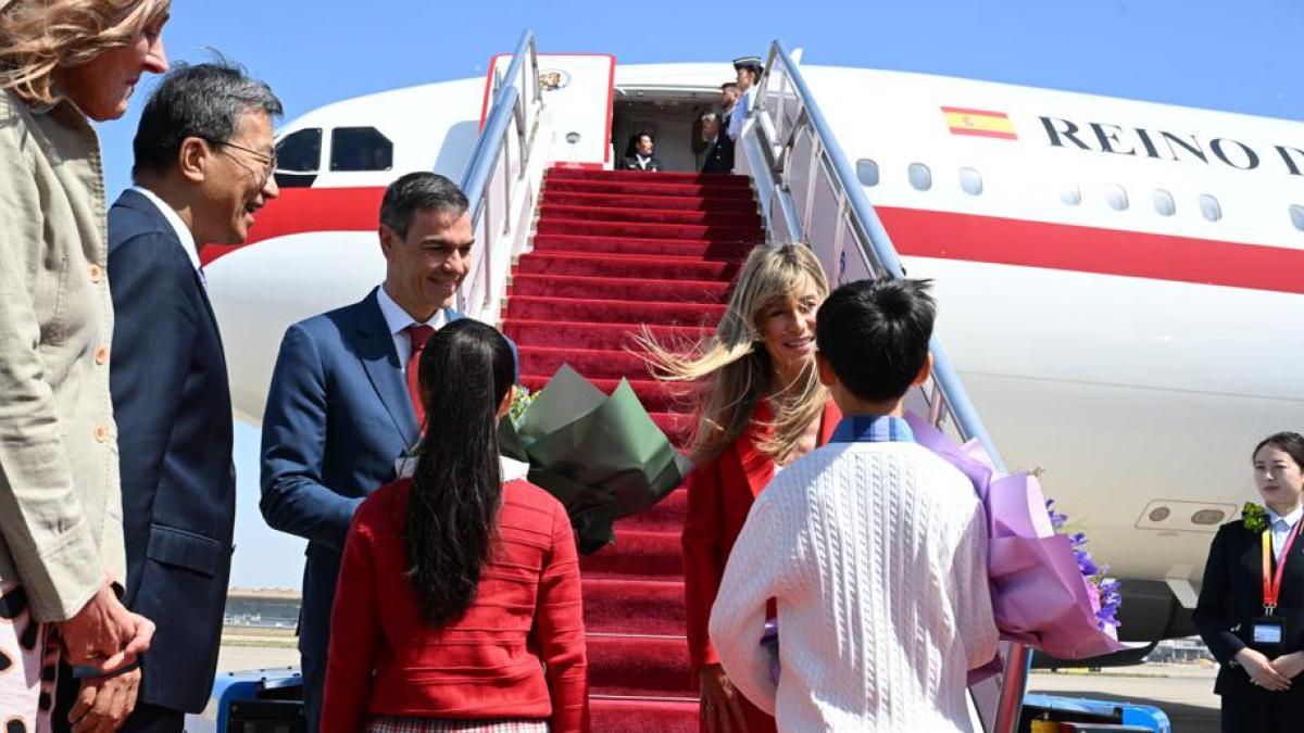 
                    Sánchez inicia la agenda de su cuarto viaje a China con más estatus diplomático
                