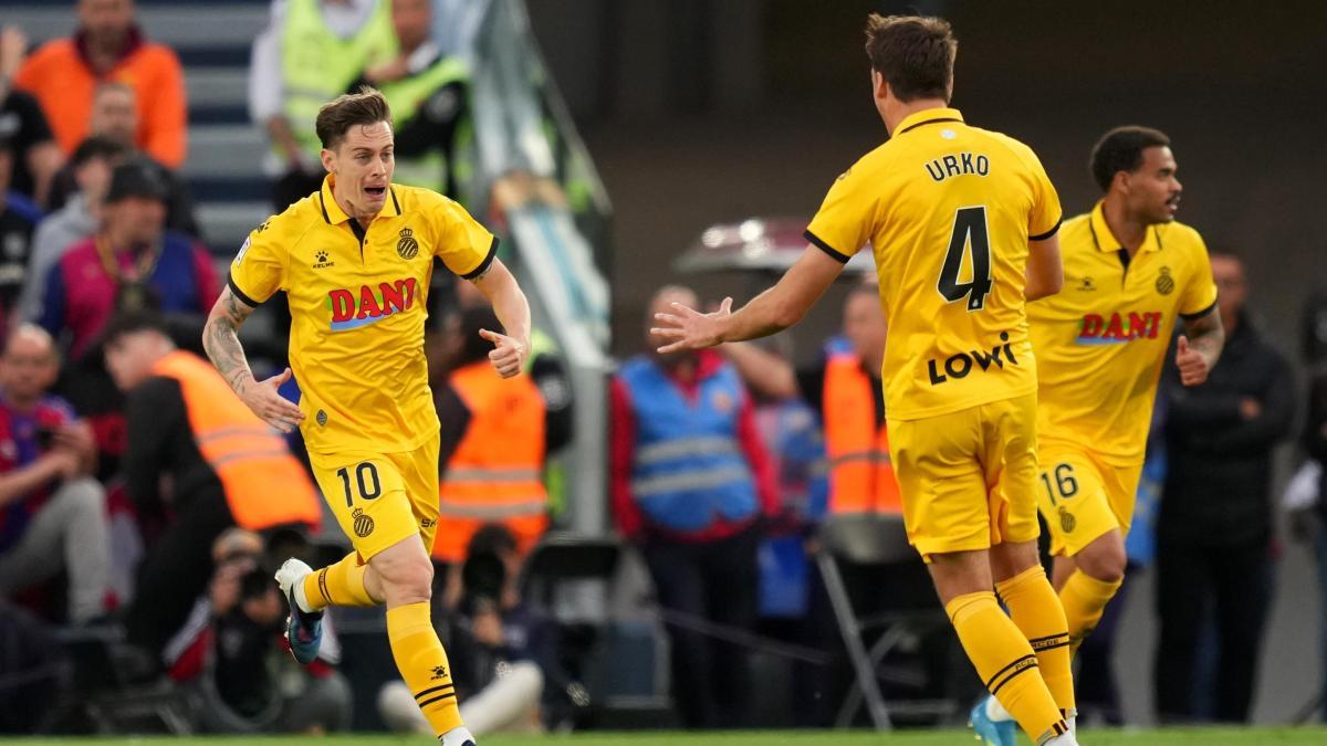 
                          Intercambio de acusaciones entre jugadores tras el Barça-Espanyol
                      